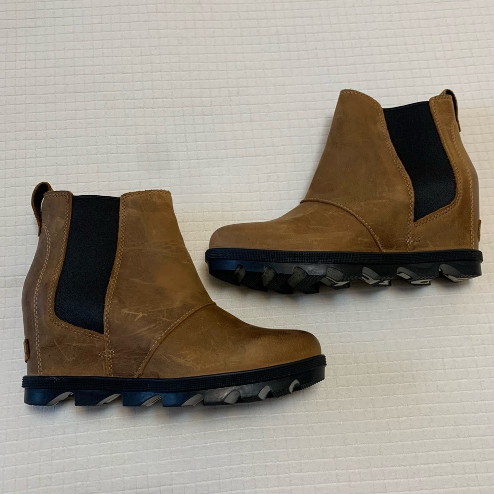 Sorel tan leather wedge boots from - Picture 13 of 13